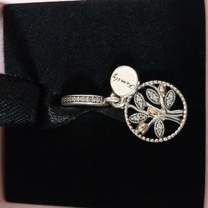 Pandora Family Tree Charm
